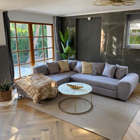 Serenity Prague Villa With Garden Jacuzzi Extérieur photo