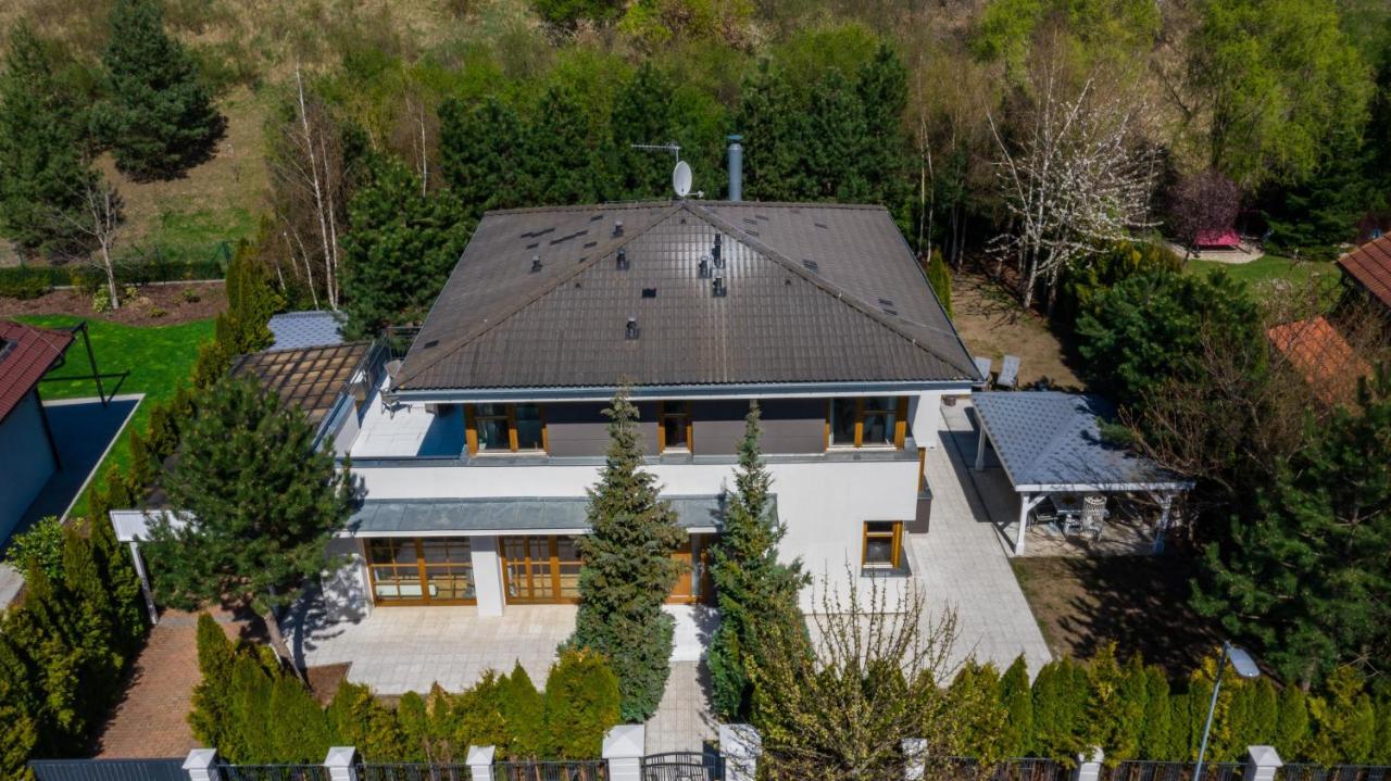 Serenity Prague Villa With Garden Jacuzzi Extérieur photo