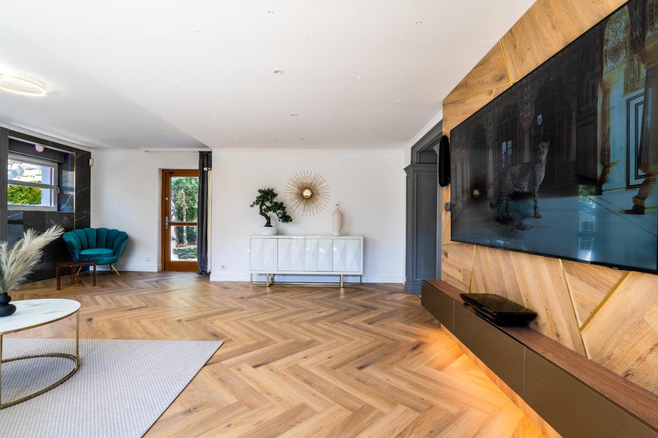 Serenity Prague Villa With Garden Jacuzzi Extérieur photo